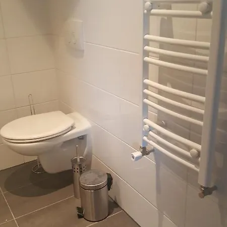 Het Zwanennest Alojamento de Acomodação e Pequeno-almoço 4*