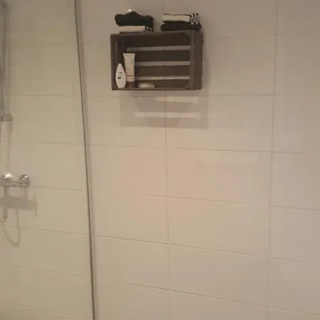 Alojamento de Acomodação e Pequeno-almoço Het Zwanennest