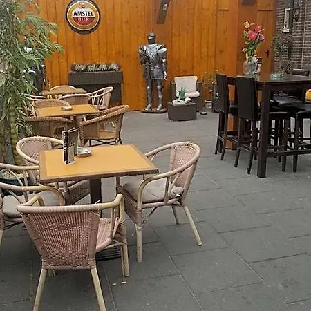 Het Zwanennest 4*